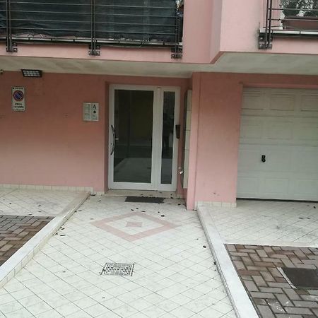 Vista Mare Apartment Rimini Exterior foto